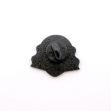 Sunglasses_girl_pin_back